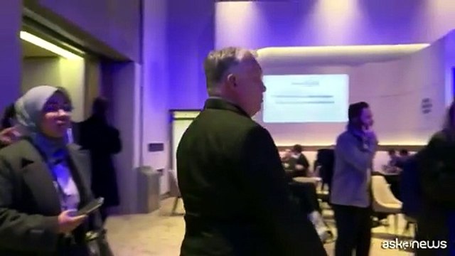 Ungheria al voto, giovani anti-Orban in piazza, Trump lo sostiene