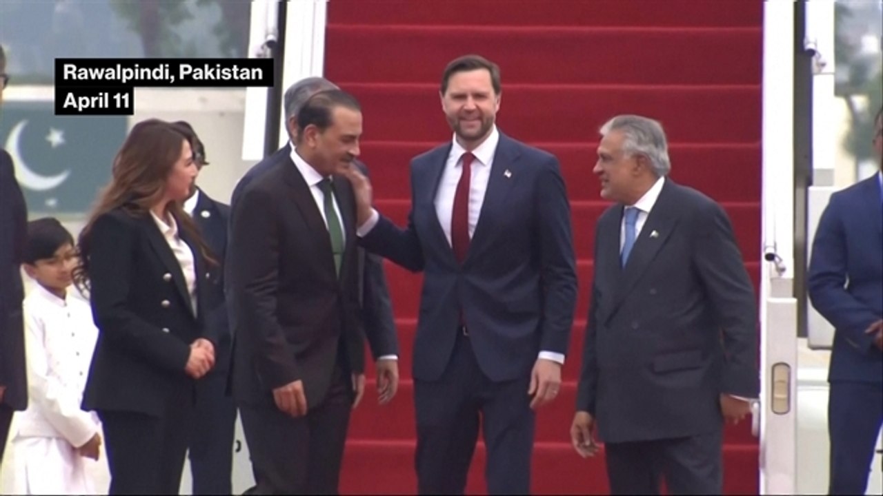 Vance, Witkoff, Kushner Meet With Pakistani PM
