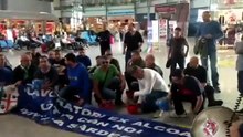 I lavoratori ex Alcoa all'aeroporto