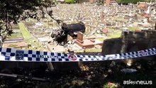Australia, l'auto finisce tra le lapidi di un cimitero di Sydney