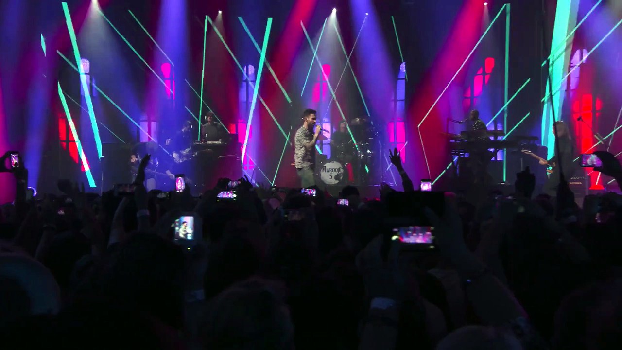 One More Night - Maroon 5 (live)