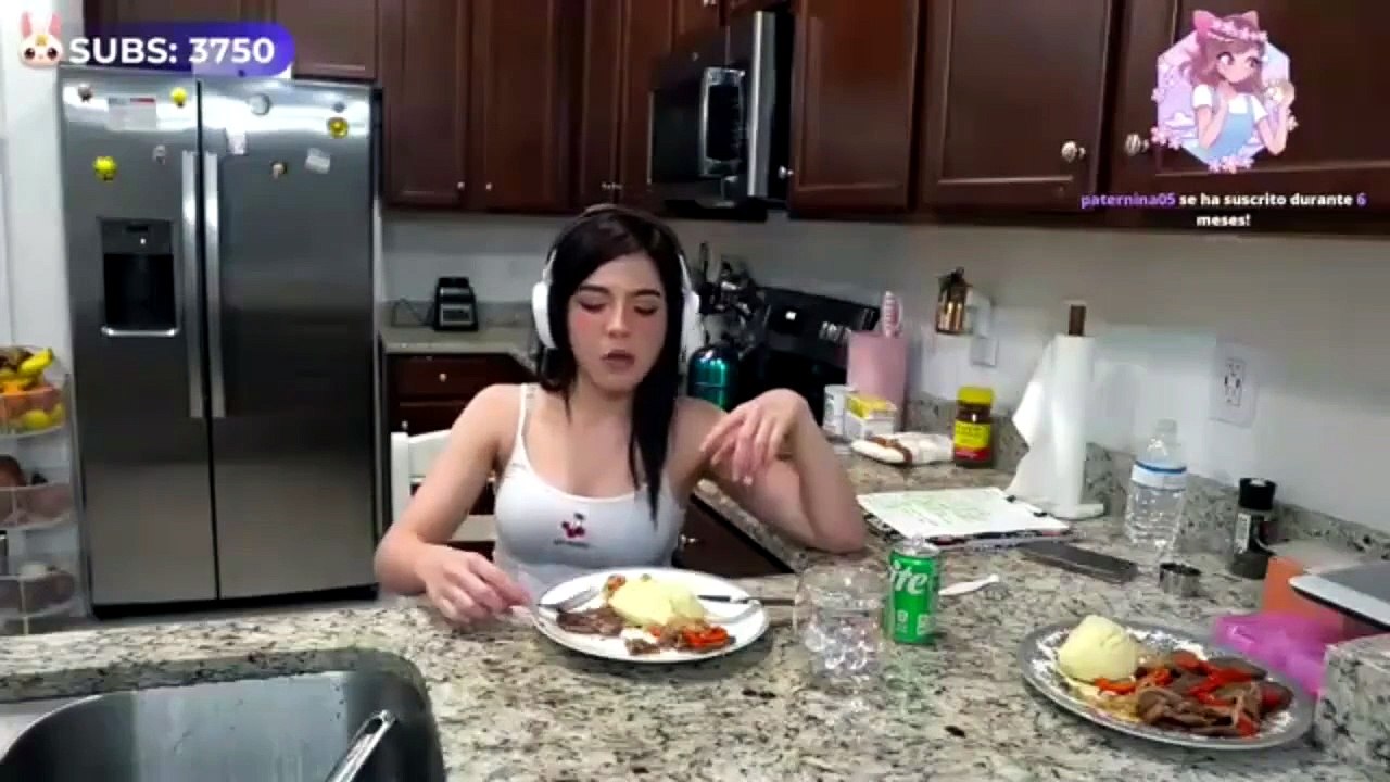 Cocinando un rico y delicioso mazapan p3