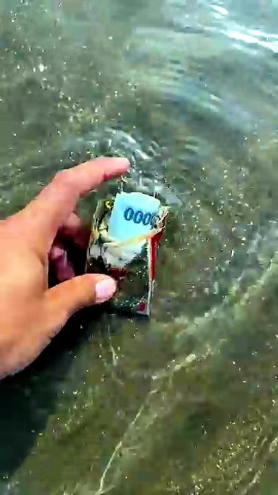 Found money  wow  #foundphone #dollars #money #reels
