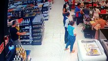 Delegado da PF é filmado furtando supermercado em shopping no Recife