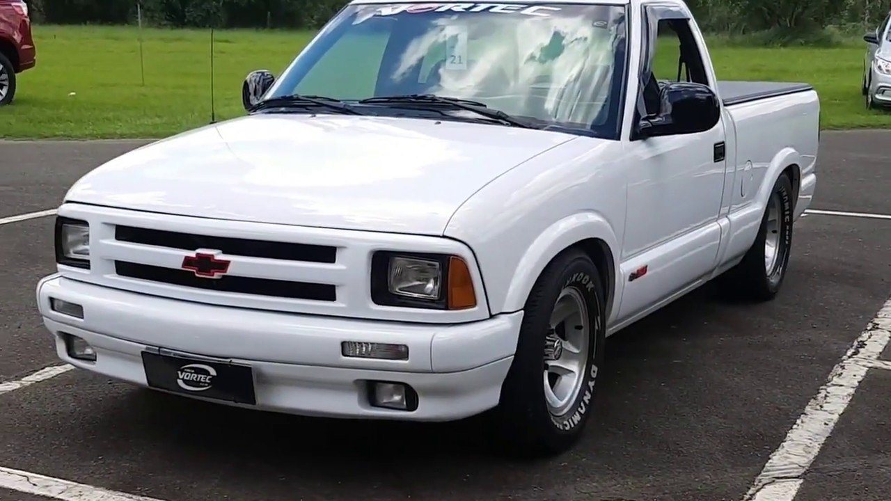 Chevrolet S10 100 Years e picapes históricas - Live QR