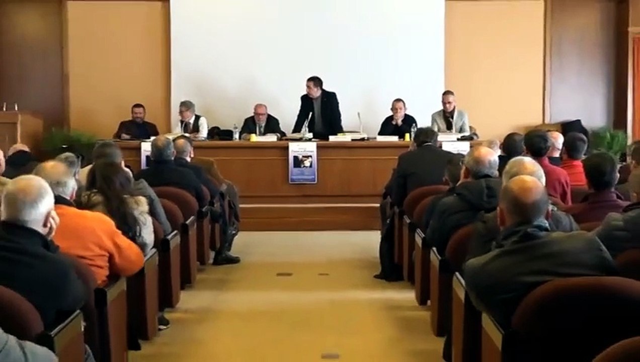 Nuoro, la rabbia dei pastori: "La politica e gli industriali diano risposte"