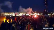 Francia, notte di proteste dopo l'ok alla riforma delle pensioni