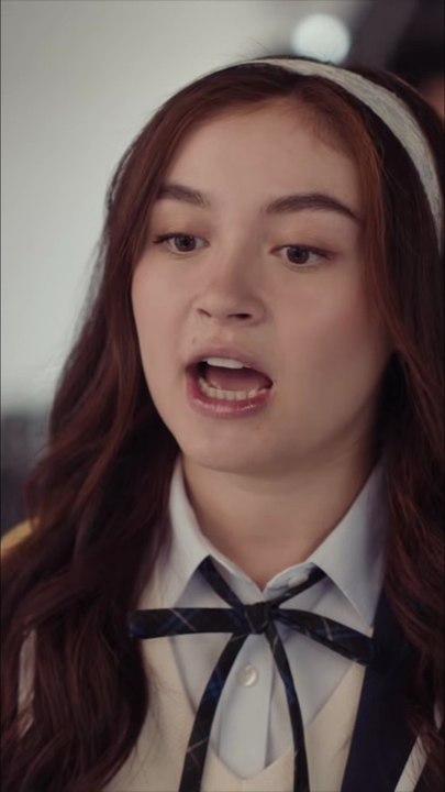 XO, Kitty Cast Cracks Up in Season 3 Bloopers