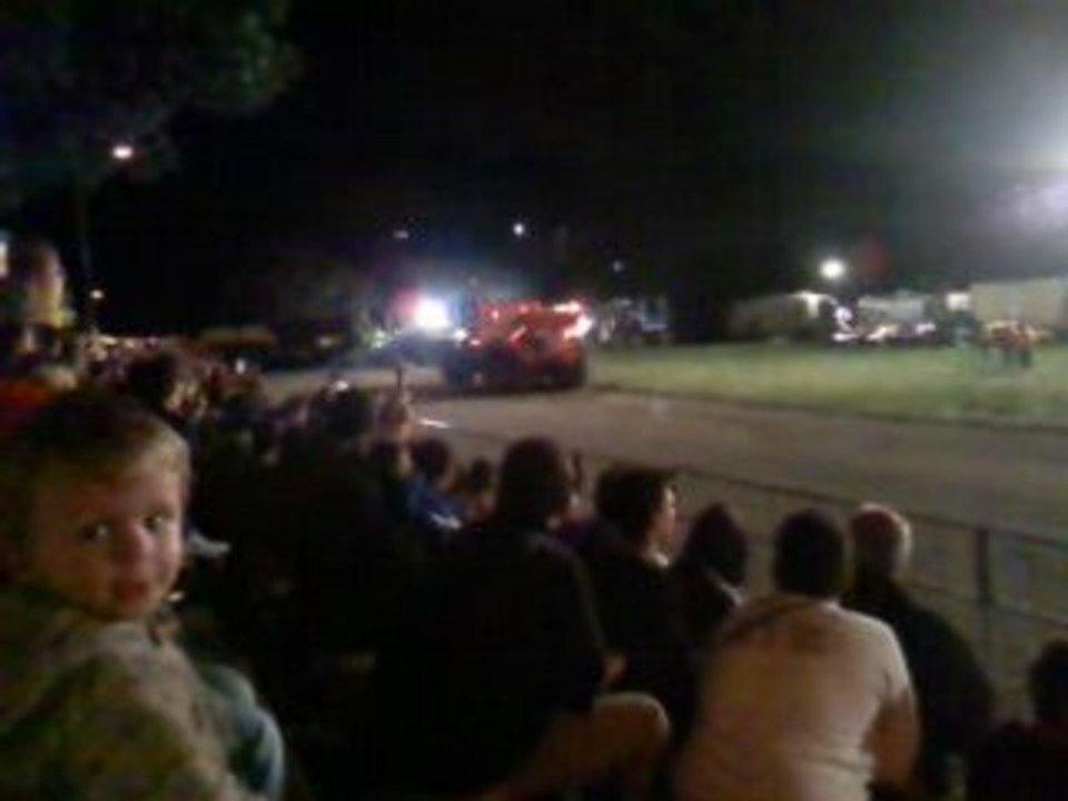 Le + gro monster truck du monde