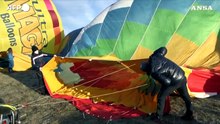 Cuneo, le mongolfiere colorano il cielo di Mondovì