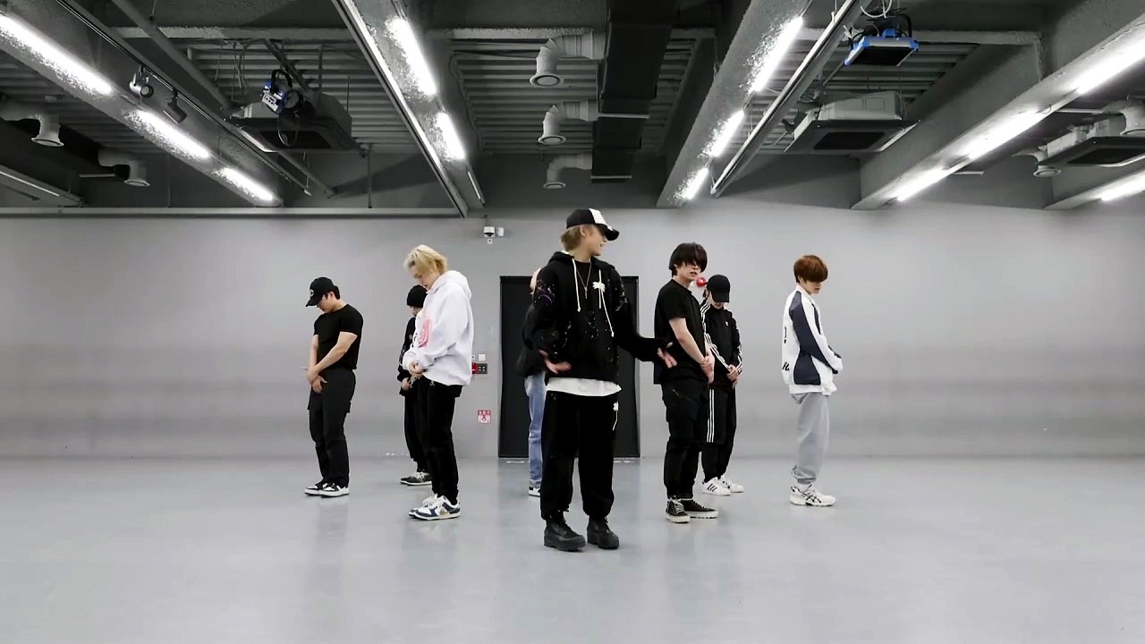 Skz - Helevator Dance Practice