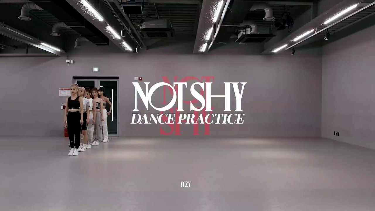ITZY NOY SHY DANCE PRACTICE