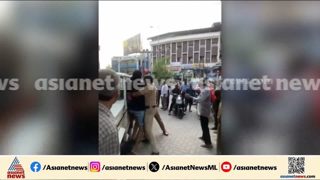 എറണാകുളത്ത് പൊലീസിനെ ആക്രമിച്ച പ്രതികളെ പൊലീസ് പിടികൂടുന്ന ദൃശ്യങ്ങൾ | Ernakulam | Police