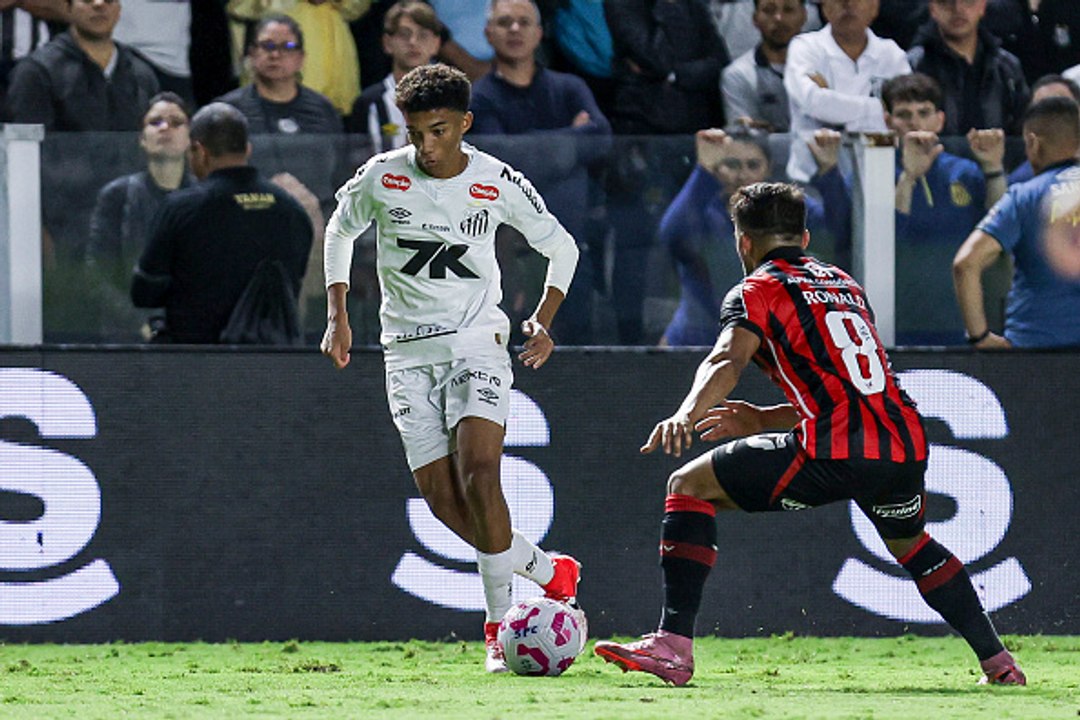 Ex Milan, una gioia per Robinho: suo figlio Junior continua a crescere