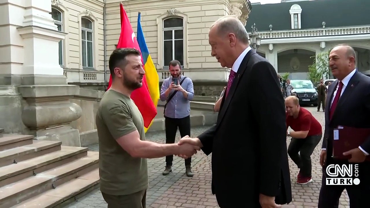 Zelenski'den Avrupa mesajı: "Türkiye ve Ukrayna olmadan Rusya ile baş edemezler"