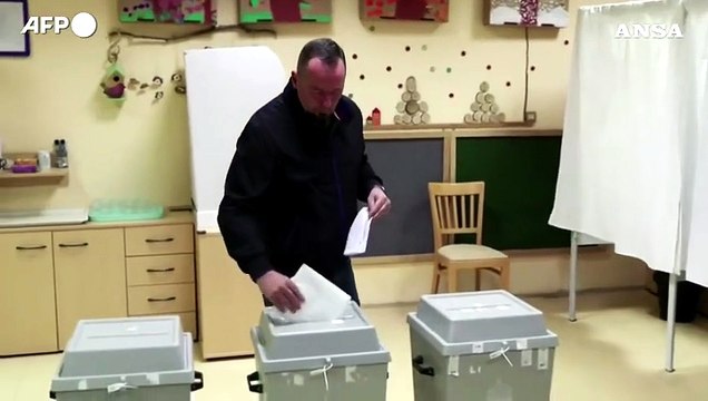 Elezioni in Ungheria, Orba'n e Magyar votano a Budapest