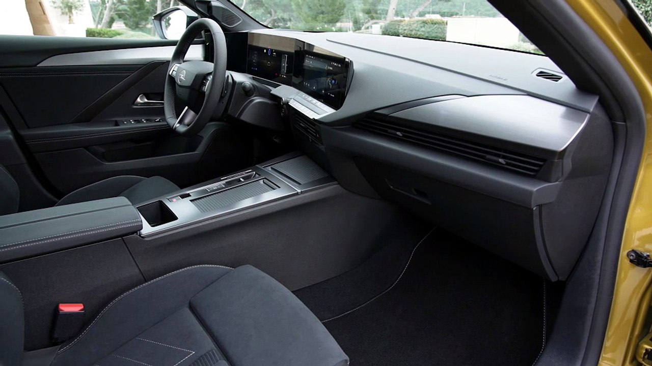 Opel Astra Plug-in-Hybrid 2026 (Intérieur)