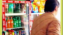 Bro, give me toothpaste quickly… I forget everything 🤣