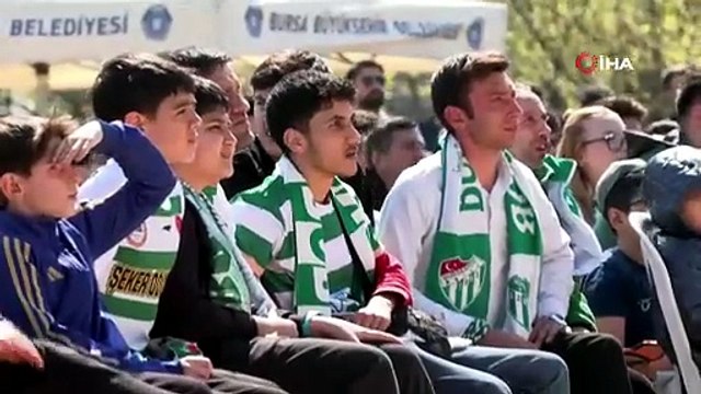 Bursa’da yeşil-beyaz coşku dev ekrana taşındı | Ajansspor | IHA