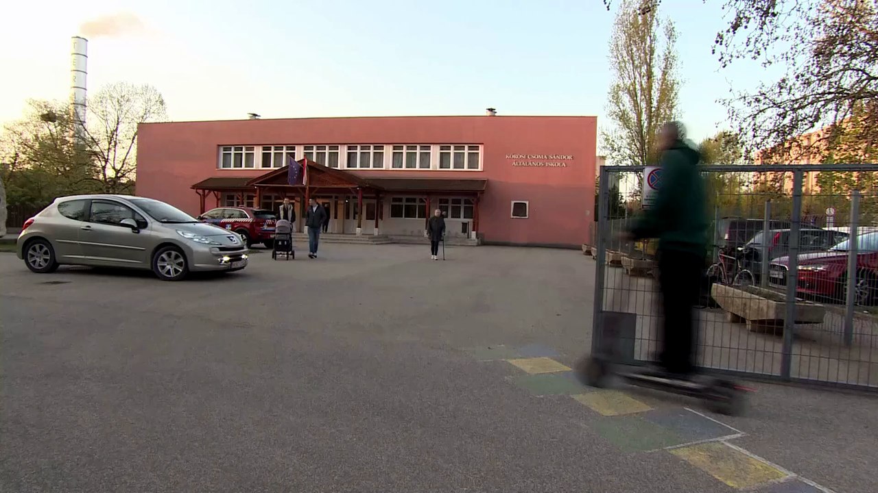 Péter Magyar celebra vitória na Hungria: "Derrubámos o regime de Orbán"