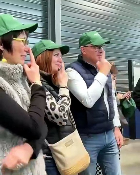 🎩 Magicien à Saint-Étienne | L’animation idéale pour vos événements professionnels