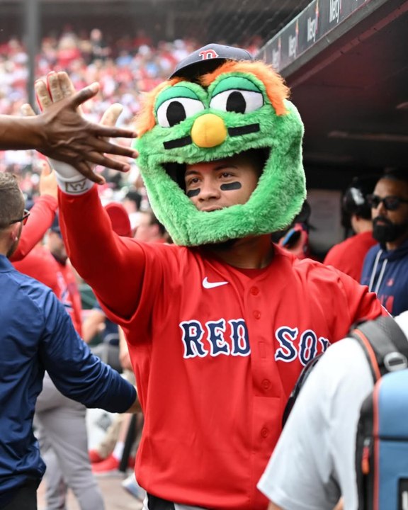 Willson Contreras conecta su tercer cuadrangular de 2026