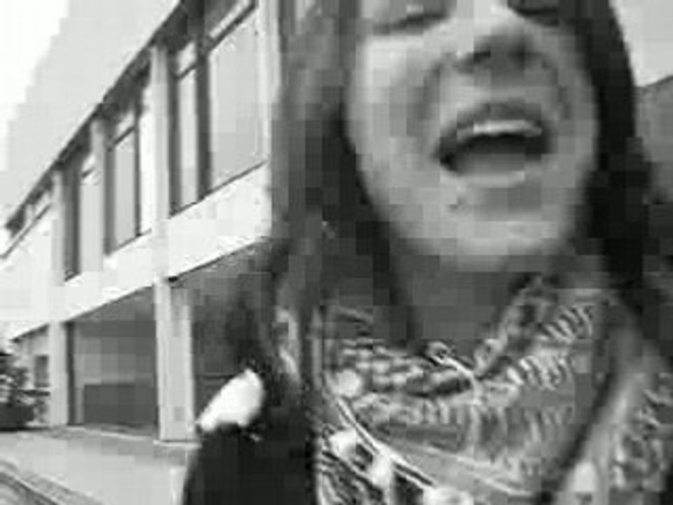 Seconde 6 . Gwen =)