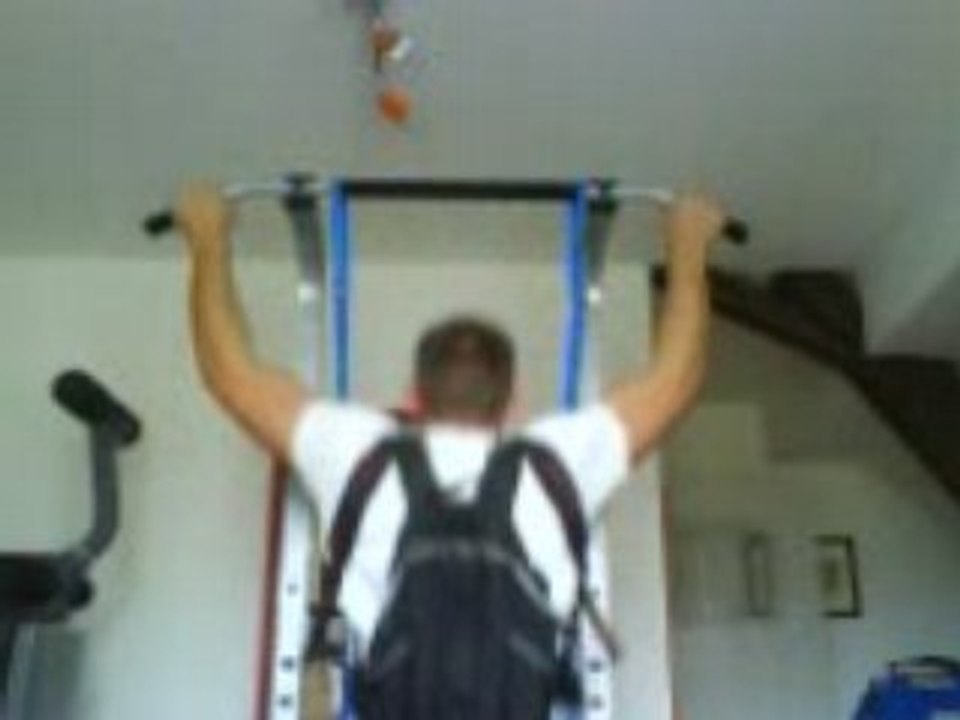 Tractions pronation larges lestées 100Kg