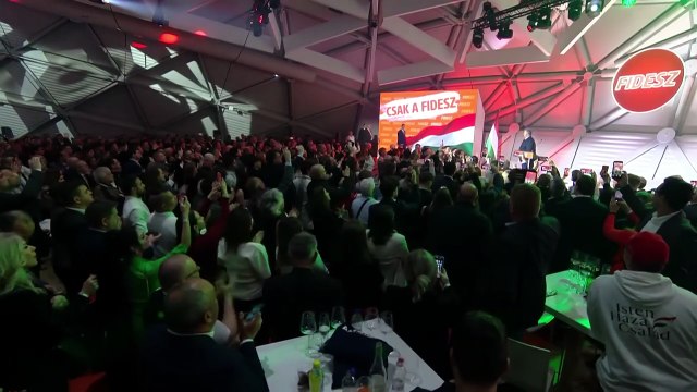 Vuelco histórico en Hungría: Magyar arrasa y pone fin a la era Orbán