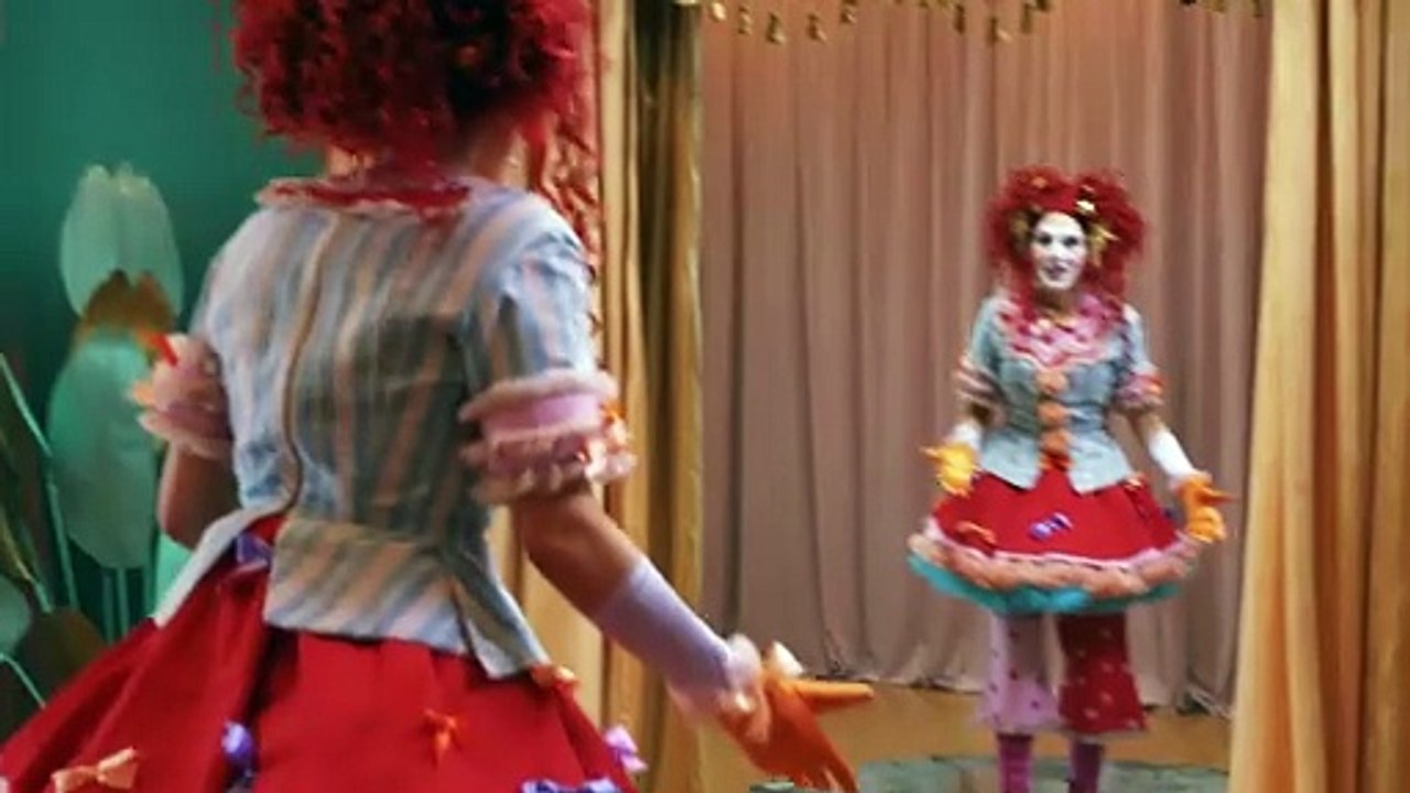 Very Important People S03E07
