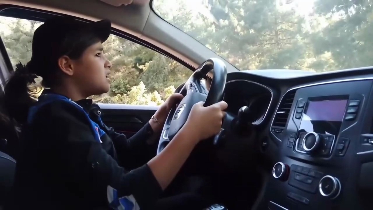 Polis Melisa Babasının Arabasını Polis Arabası Yaptı _Polis _Polis Arabası