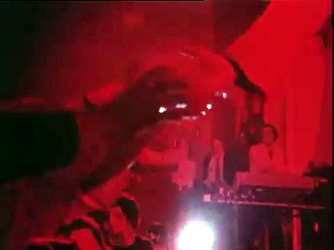 1973 - Johnny Hallyday - “Que Je T’Aime” en Live à Maromme dans “Aujourd’hui Madame” (2ème Chaîne, 14 Juillet)