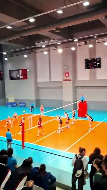 Üçüncü Sette 1 Dakikalık Ralli - İBB Spor v Beşiktaş - Yıldız Kızlar Süper Ligi Final Grubu 8. Hafta
