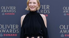 Cate Blanchett zeigt ihren Bauchnabel in schickem Cutout-Kleid