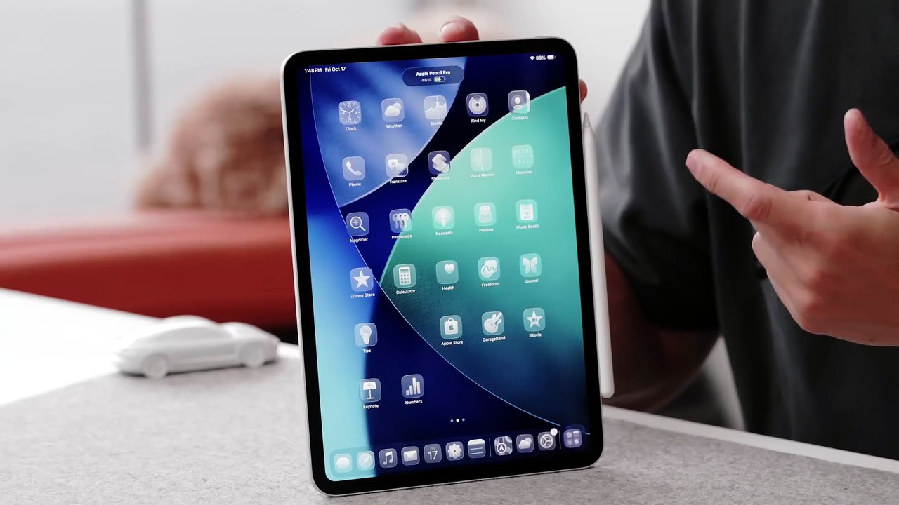 M5 iPad Pro UNBOXING and REVIEW - Worth The Upgrade_