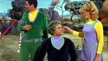 Lost in Space (1965) S3E09 - Collision Of Planets