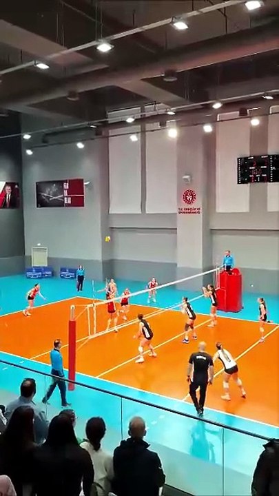 İlk Set Rallileri - İBB Spor v Beşiktaş - Yıldız Kızlar Süper Ligi Final Grubu 8. Hafta