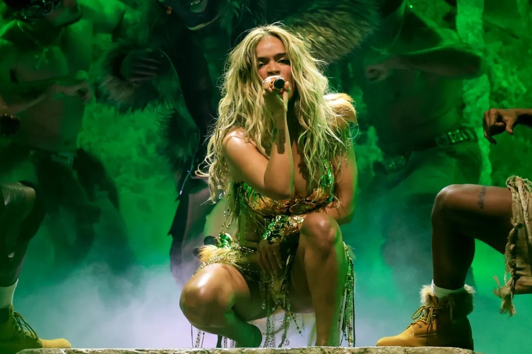 Karol G rompe Coachella 2026 y transforma el escenario en un manifiesto latino