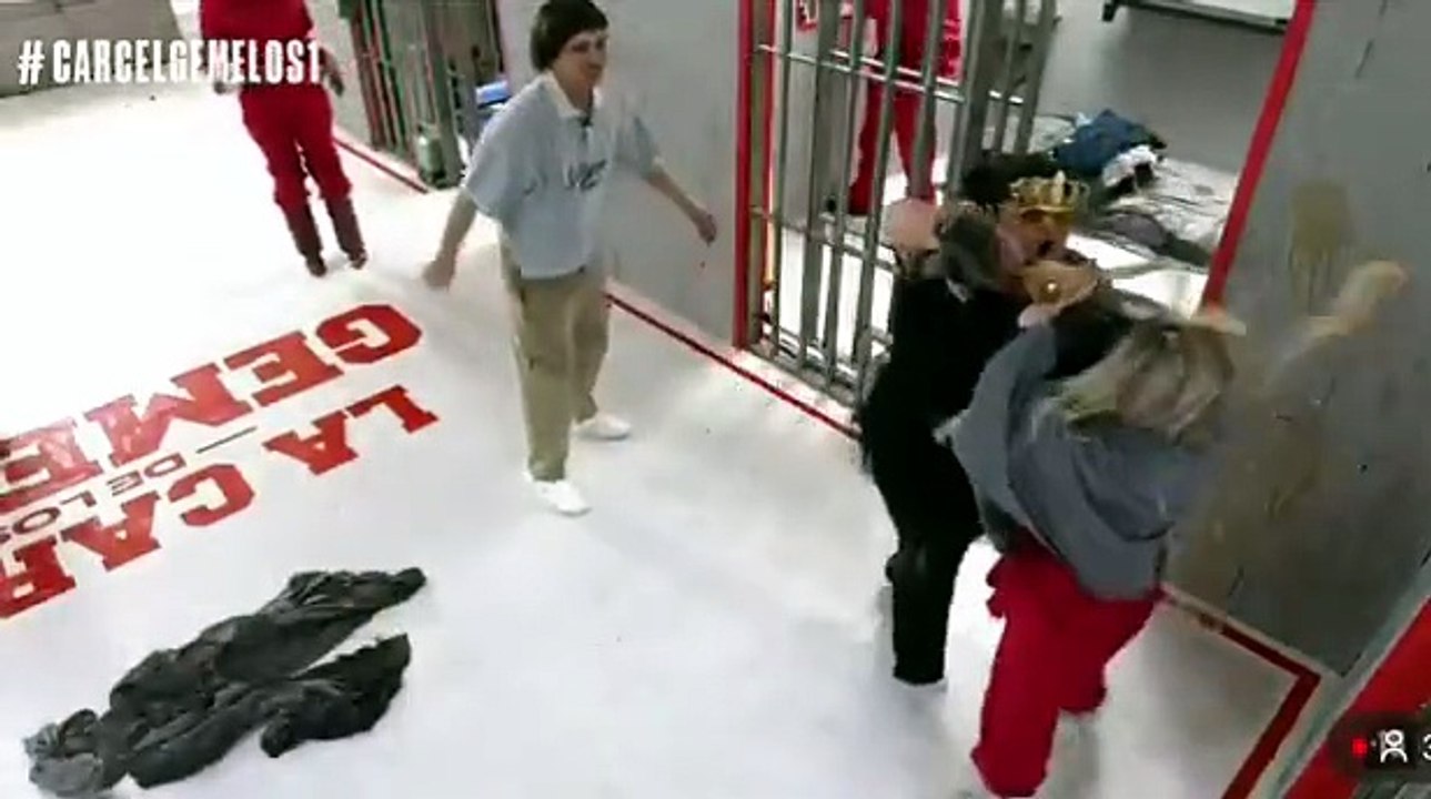 Coty Romero protagonizó un feroz enfrentamiento en el reality La Cárcel de los Gemelos Dúo