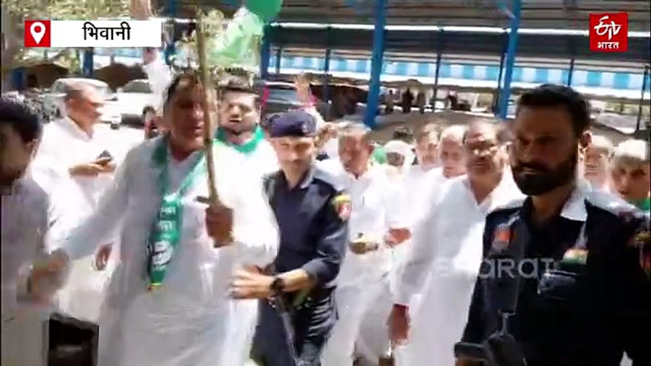 भिवानी में अभय चौटाला ने सरकार को चेताया, 'फसल खरीद के नए नियम को वापस ले, वरना आर-पार की लड़ाई होगी'