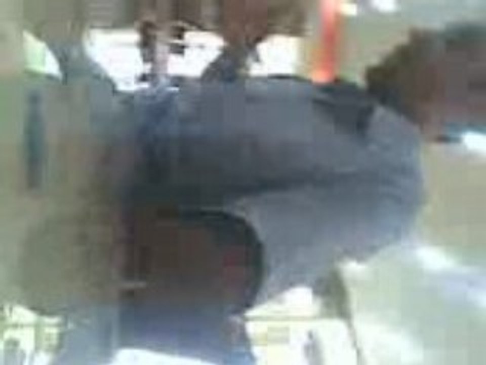 Video000