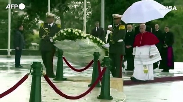 Il Papa in Algeria, l'incontro con il presidente Tebboune