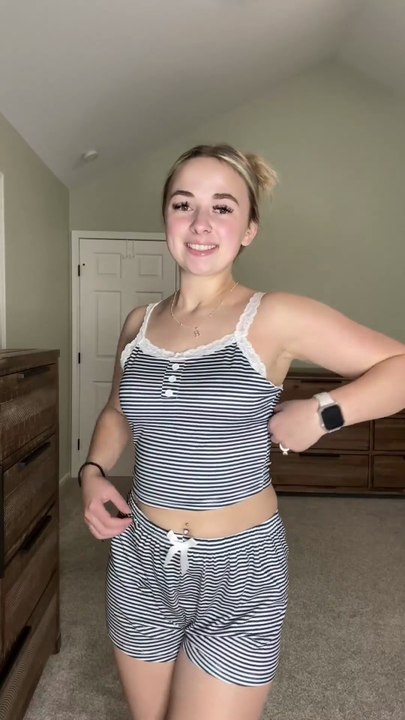 Lace Trim Lounge Set with Printed Sleeveless Top & Matching Shorts