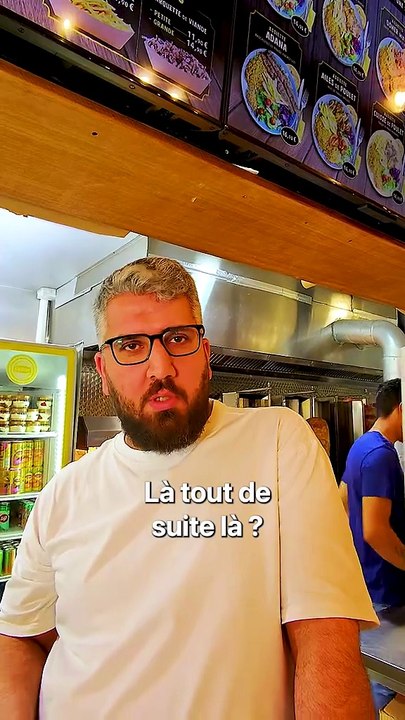 Geste incroyable : 50 kebabs offerts aux sans-abris suite à un don stratosphérique !