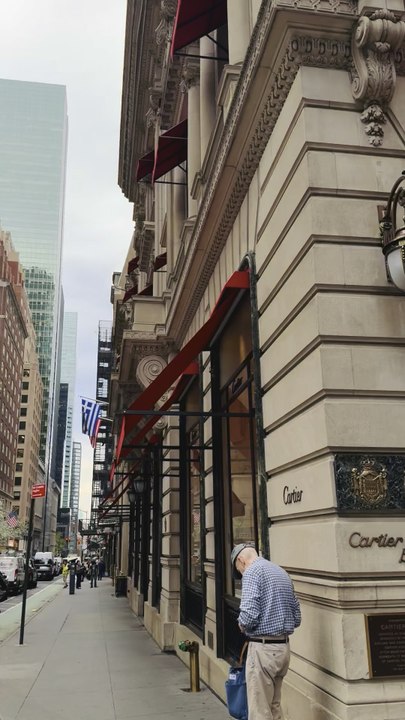 Nelson Wang strolled along Fifth Avenue in Manhattan. April 13, 2026