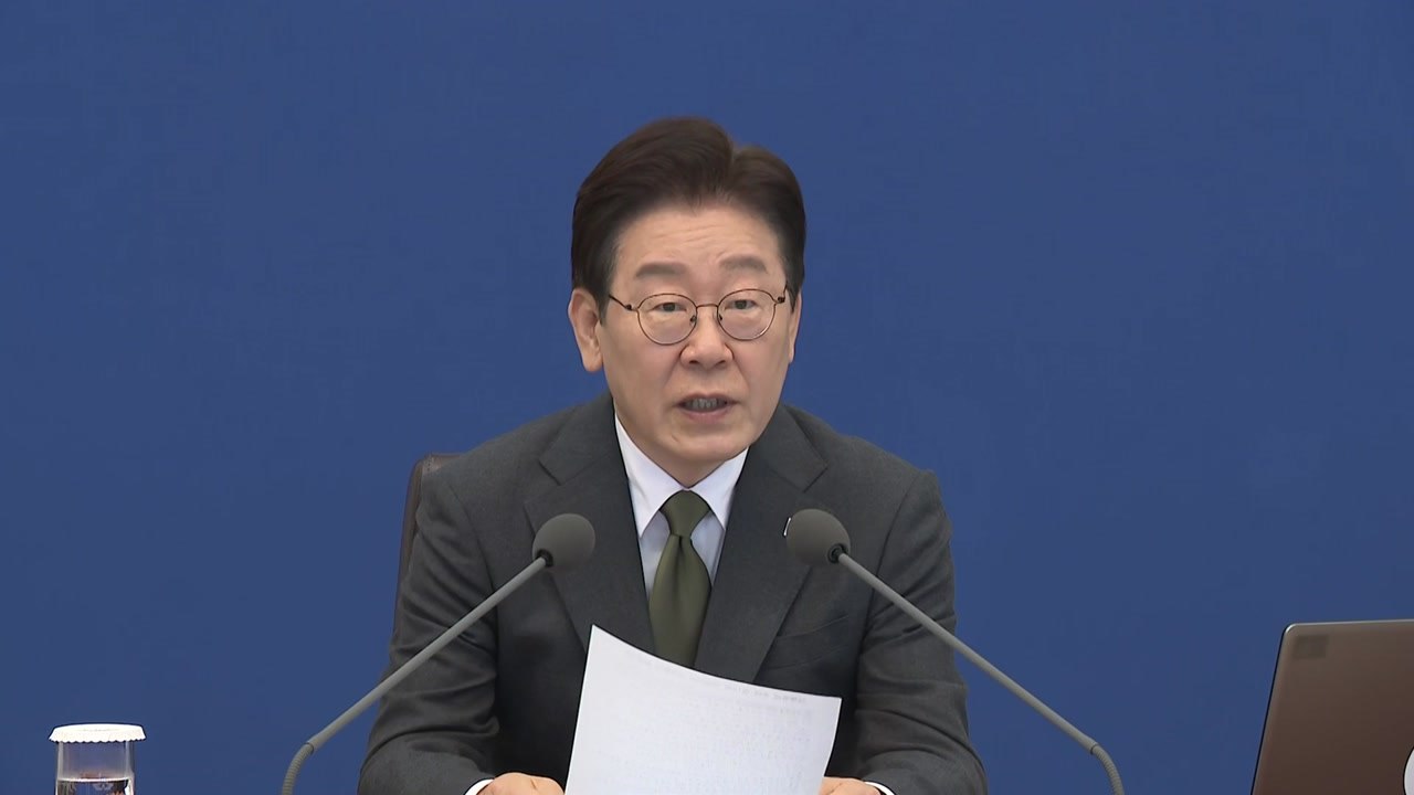 이 대통령, 국무회의 주재…중동 위기 대응책 논의 / YTN