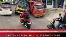 Patah As Roda, Truk Muat Briket Nyaris Terguling di Jalur Nagrak-Cibadak Sukabumi