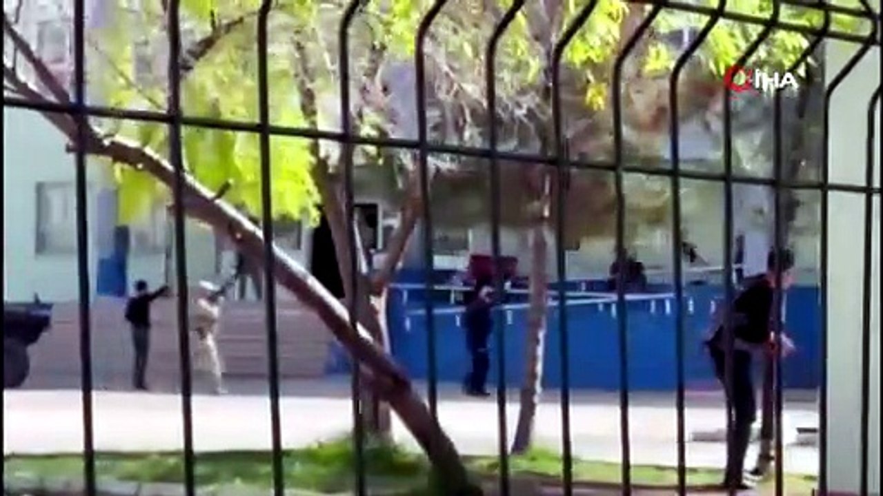 Siverek’te Lisede Silahlı Saldırı ve Rehine Paniği: Çok Sayıda Yaralı Var