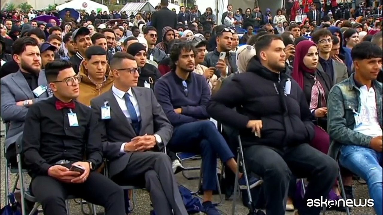Leone XIV al Monumento dei Martiri ad Algeri: "Dio vuole la pace"