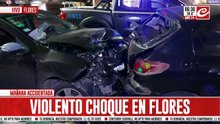 Violento choque en el barrio porteño de Flores: hay una persona herida